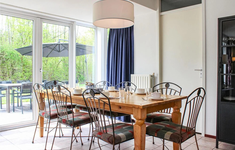Stunning Home in Kamperland With 4 Bedrooms, Sauna and Wifi