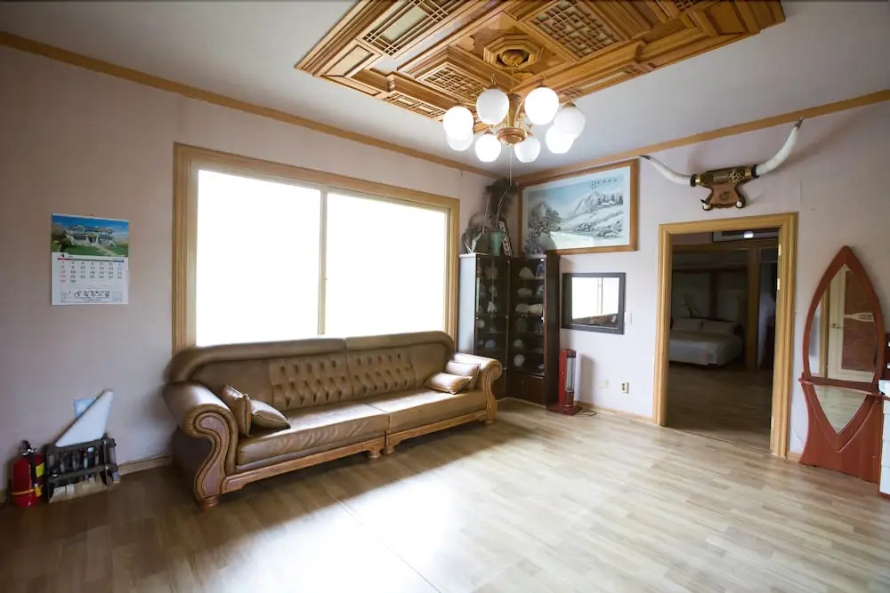Wangju Godeok Pension