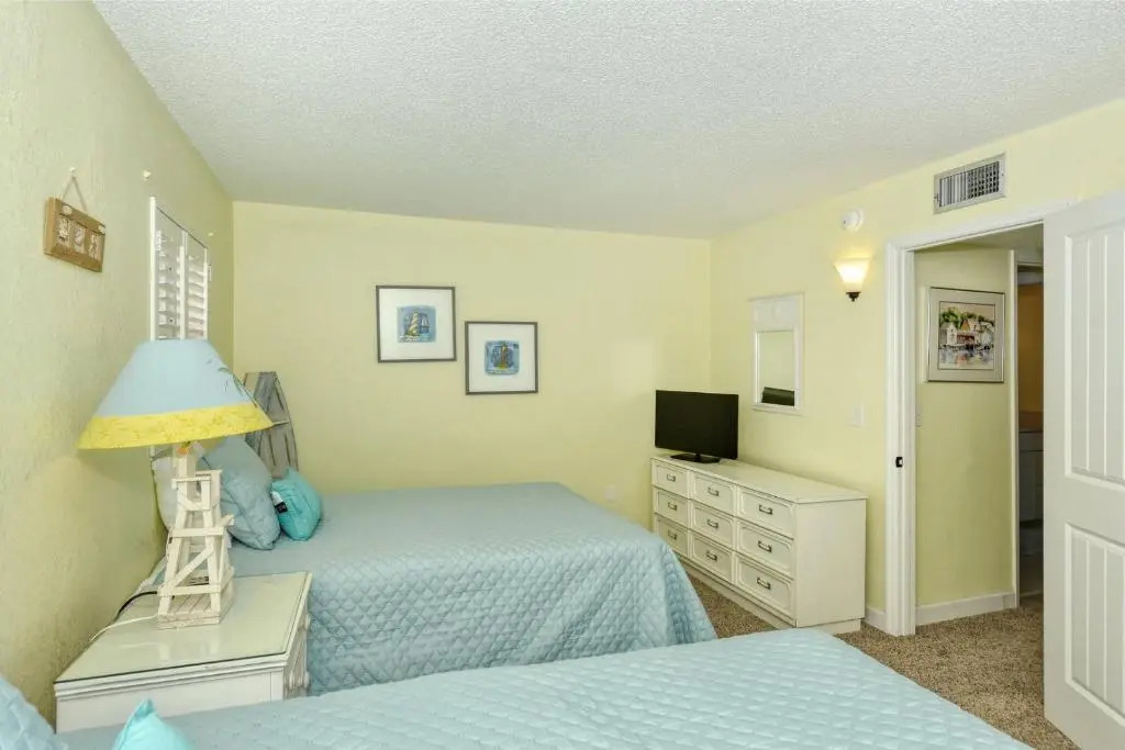 LaPlaya 105B-Relax on the balcony and watch the dolphins swim by and the pelicans dive!