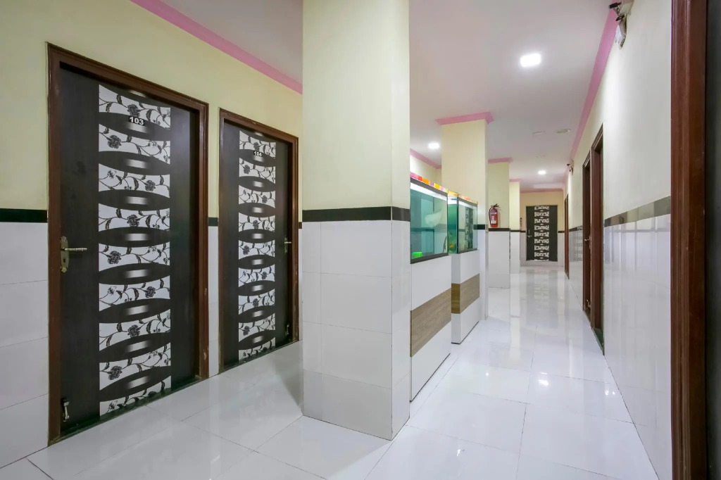 SPOT ON 64587 Hotel Shiv Sagar Residency