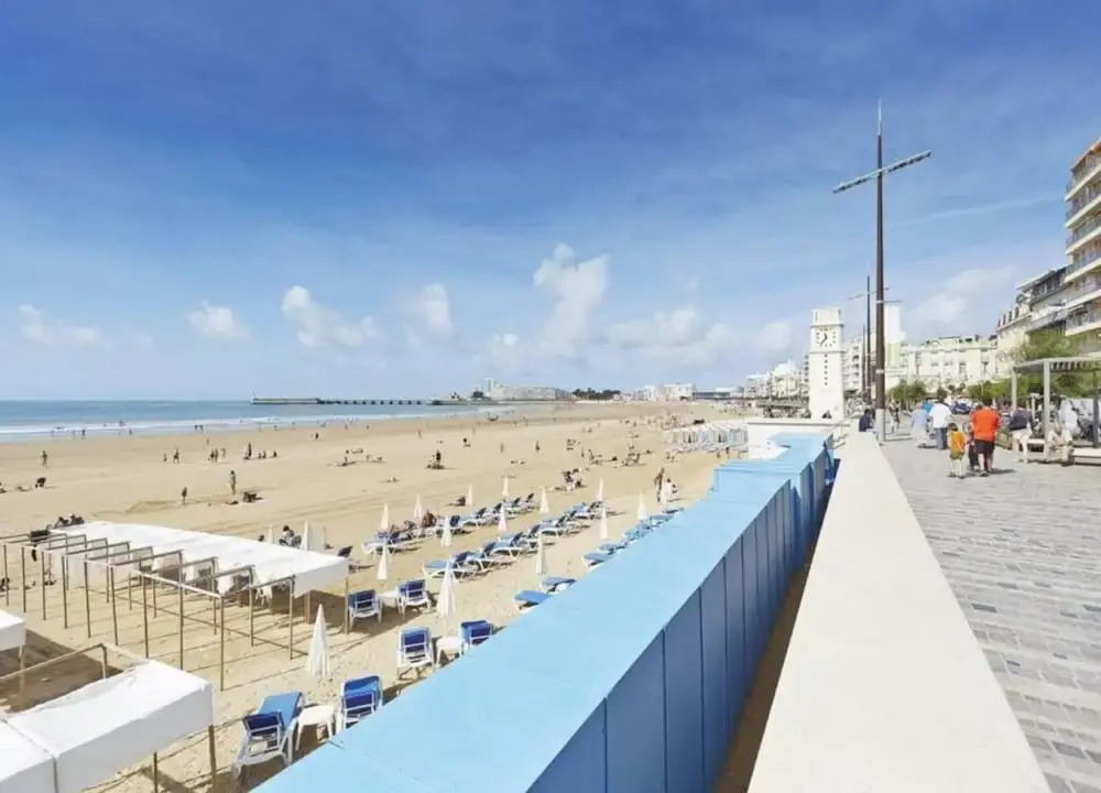 Apartment Nieuwpoort With Stunning Sea View