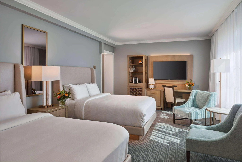 Seaview Hotel
