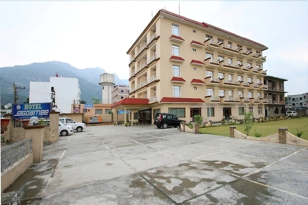 Hotel Jagdambay