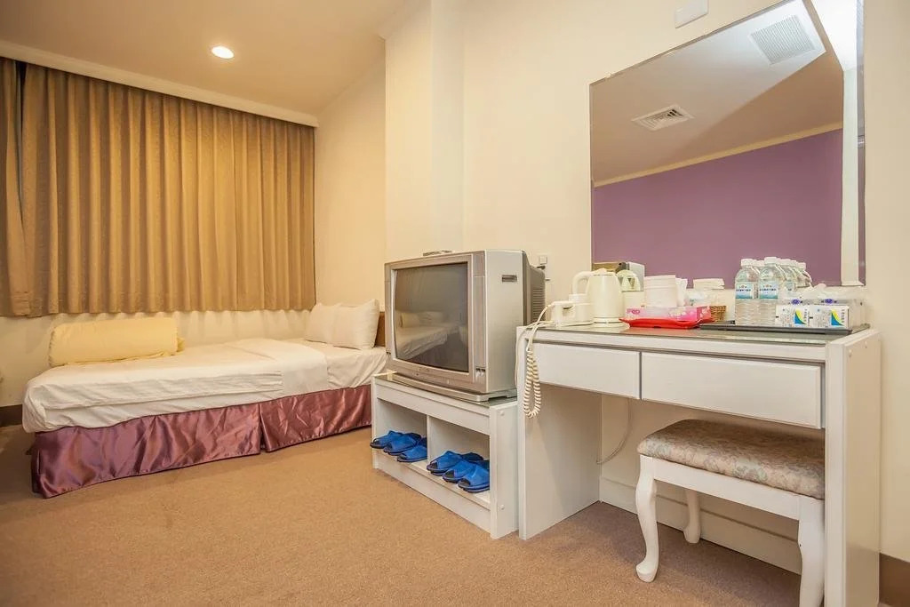 Ming Zhi Hot Spring Hotel