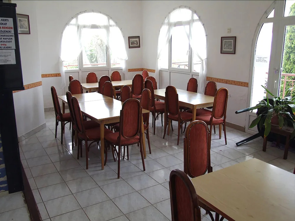 Aranyhíd Hotel