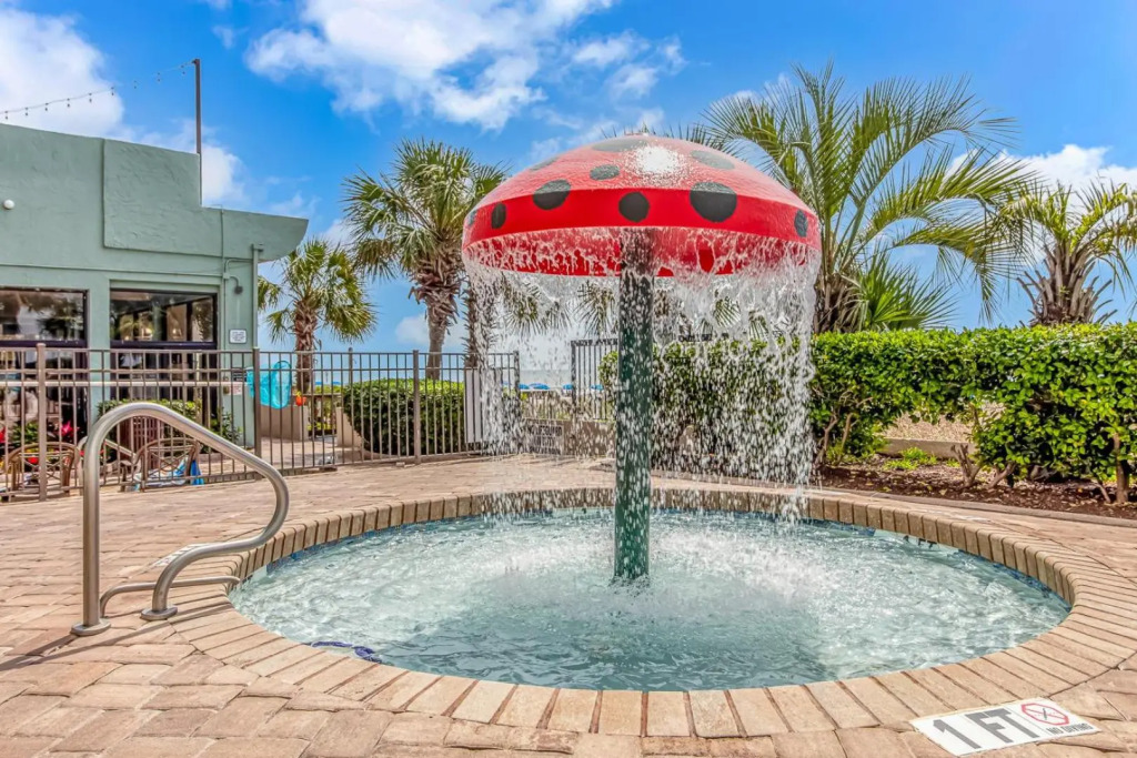 Ocean Front Queen Suite With Panoramic Views! - Compass Cove Unit 964