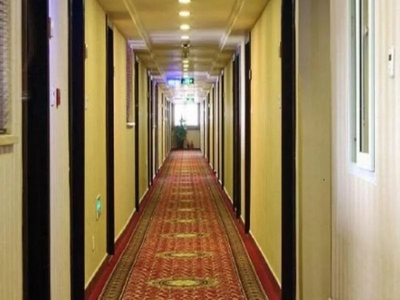 Guangzhou Lucky Hotel