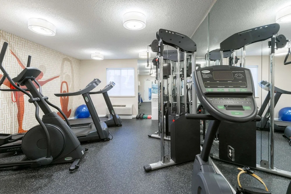 Hawthorn Suites By Wyndham Louisville/jeffersontown
