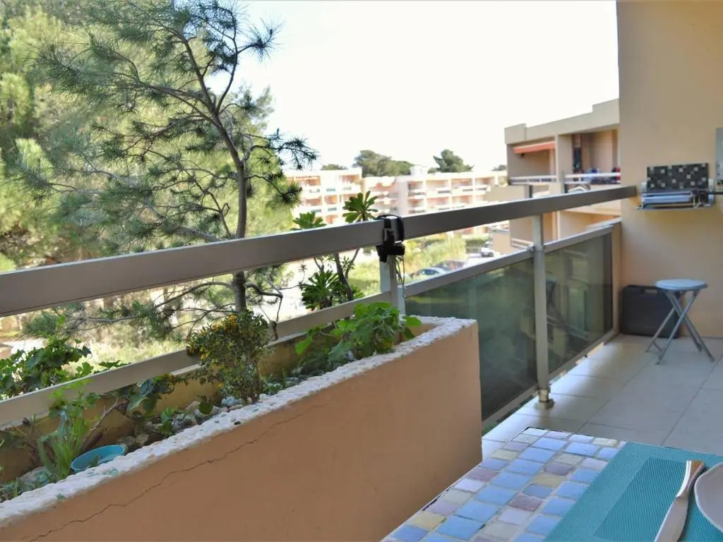 Appartement Bormes-les-Mimosas, 2 pièces, 4 personnes - FR-1-251-365