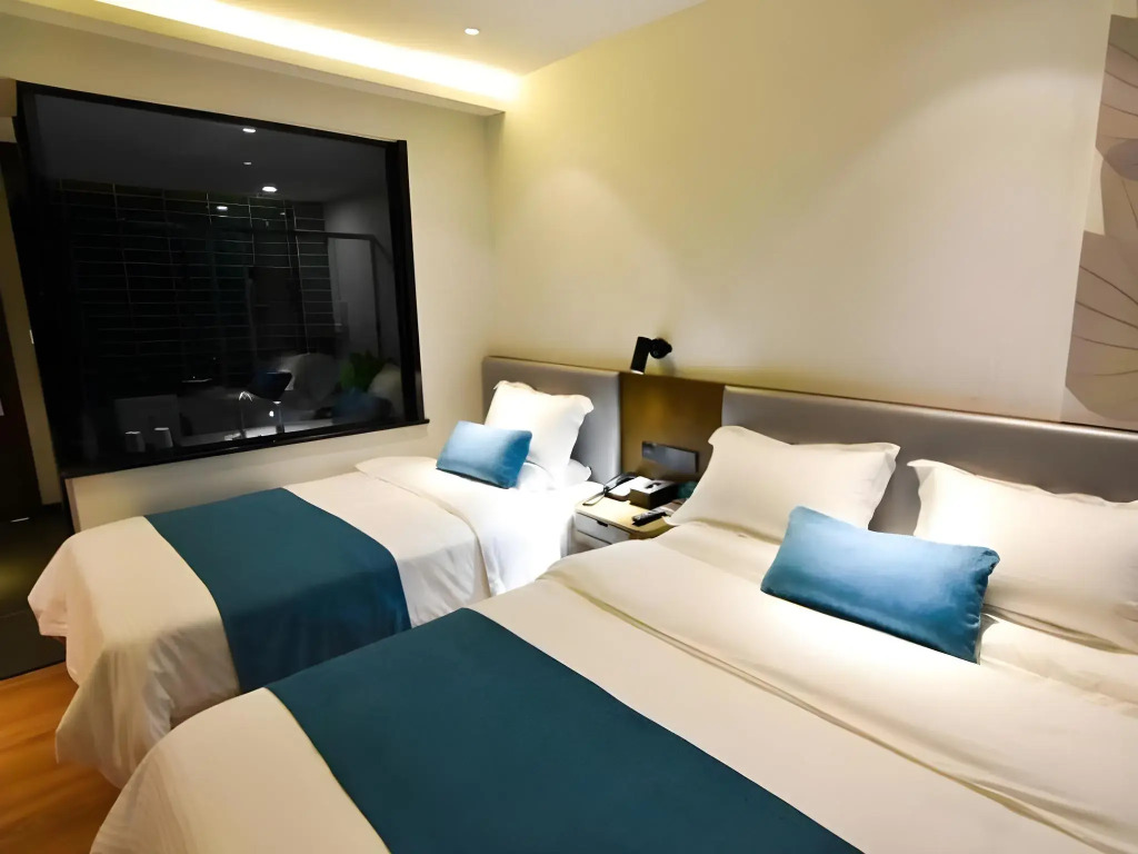 GreenTree Rizhao Lanshan Coach Station Hotel
