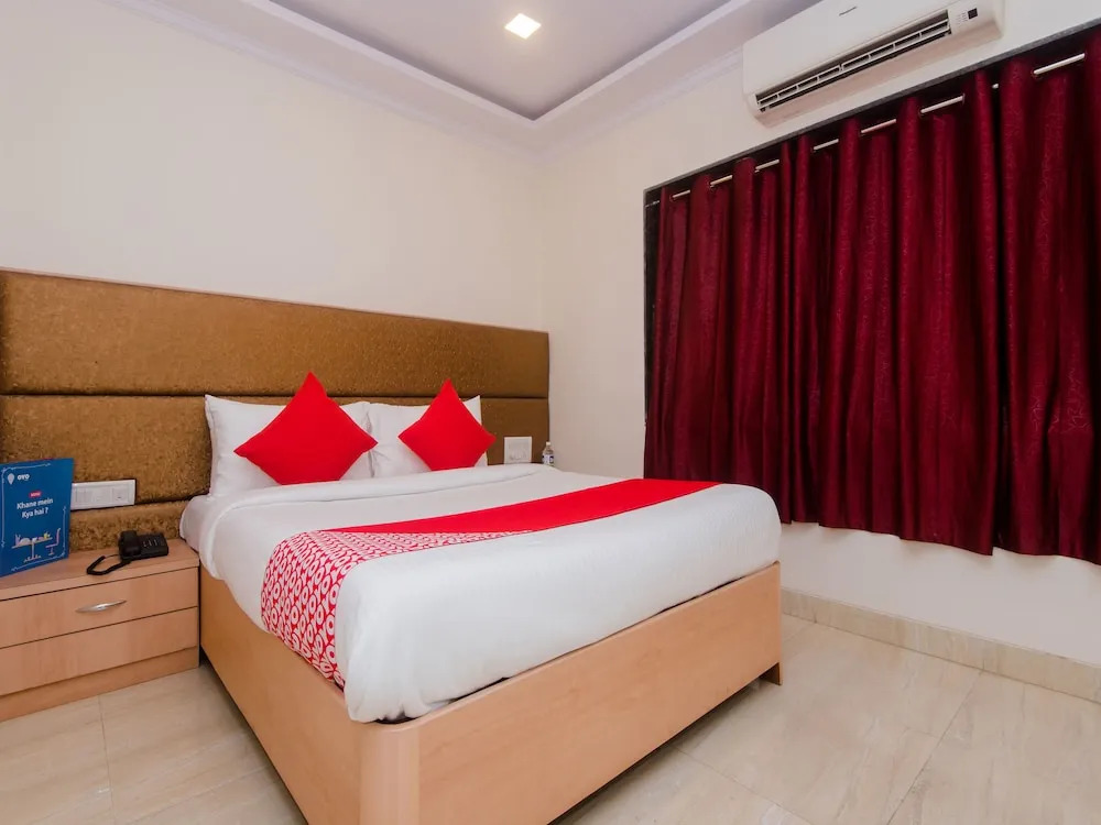 OYO 13308 Nest Inn