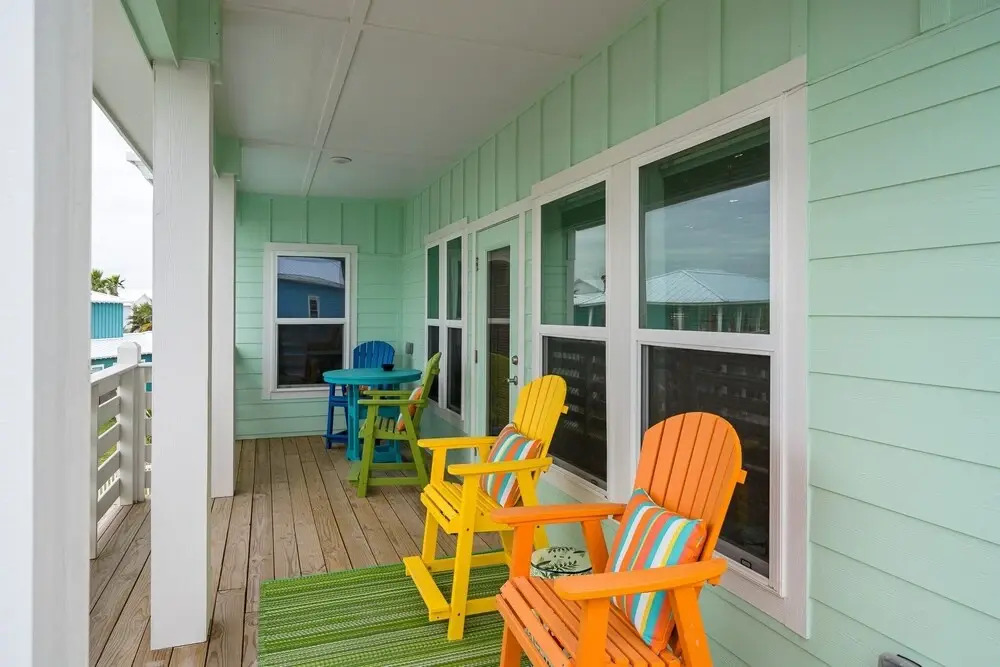 The Gruene Escape 4 Bedroom Home by Redawning