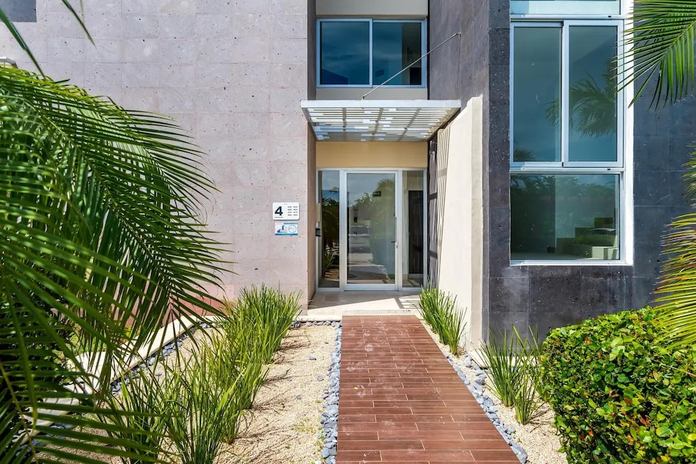 Mareazul Beach Front Resort Condos at Playa del Carmen