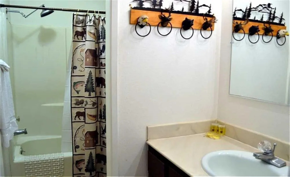 1200 #42 - 2 Br Condo
