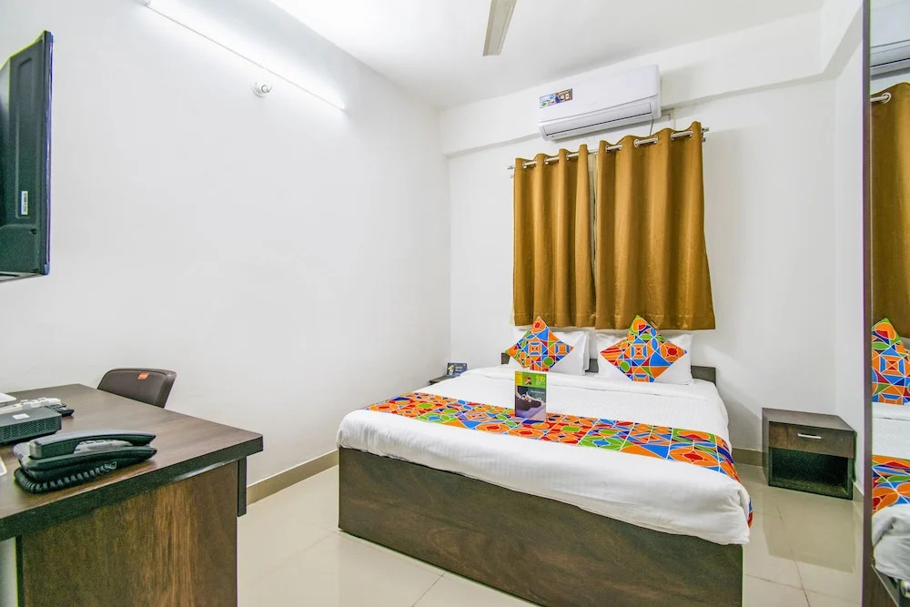 FabHotel Purple Orchid