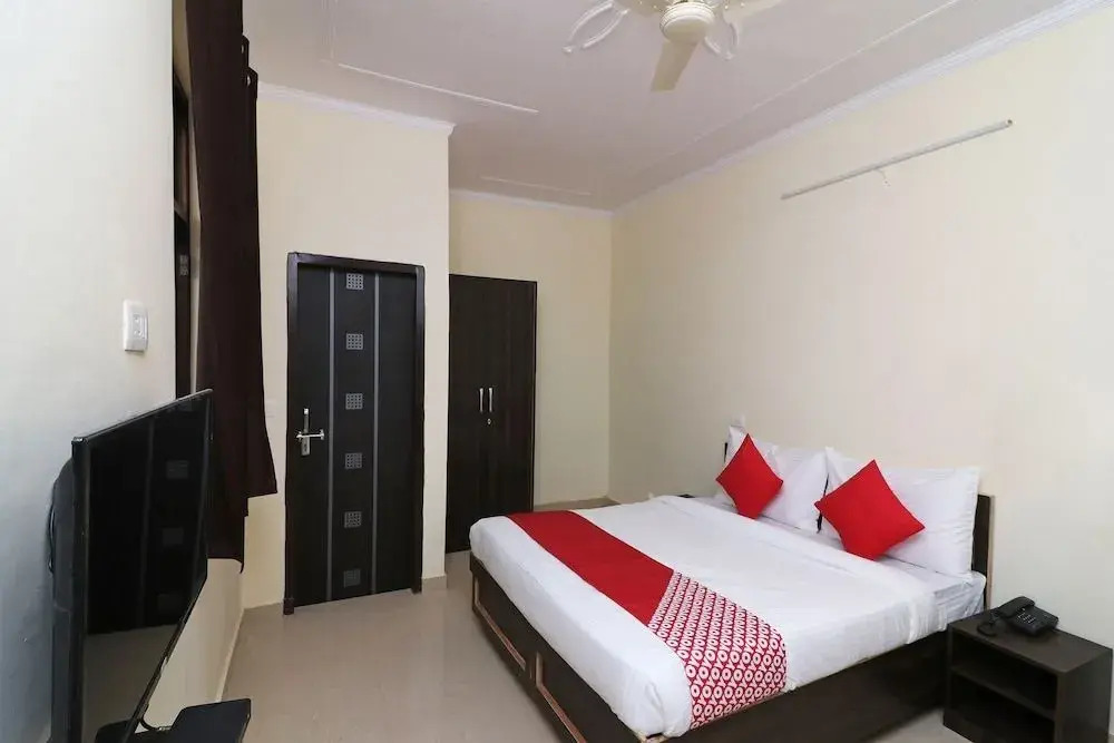 Shree Shyam Square By OYO Rooms