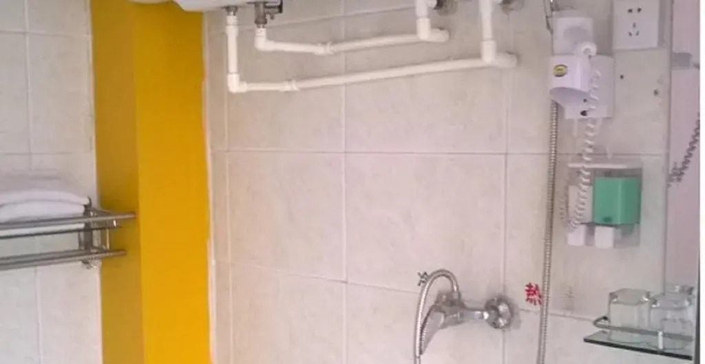 Guihuang Business Hotel