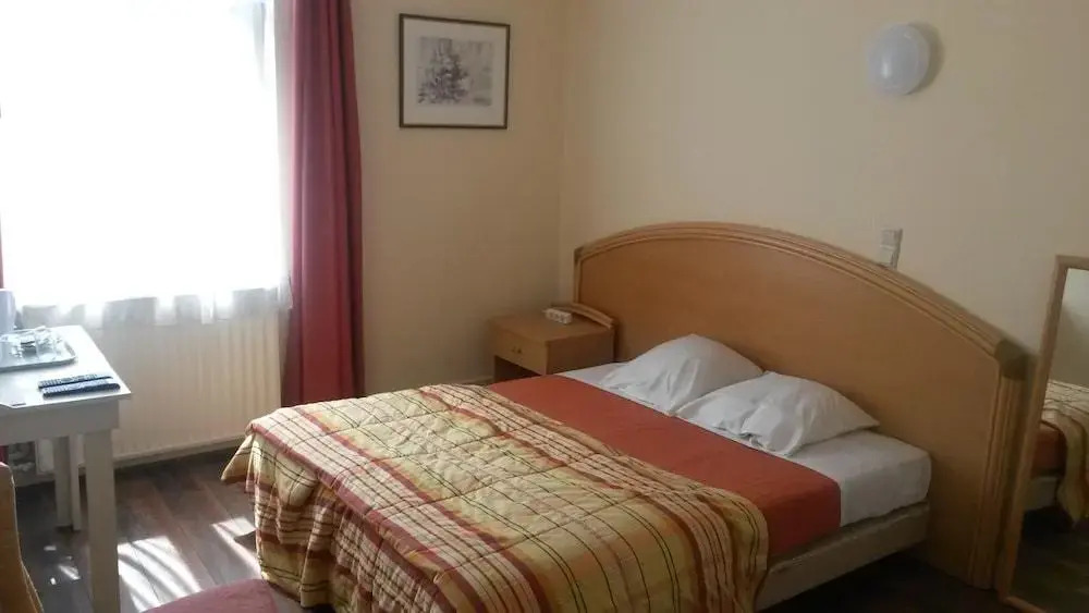 Ares City Center Hotel