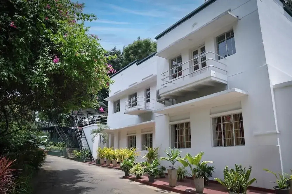 Hotel Fern Cliff
