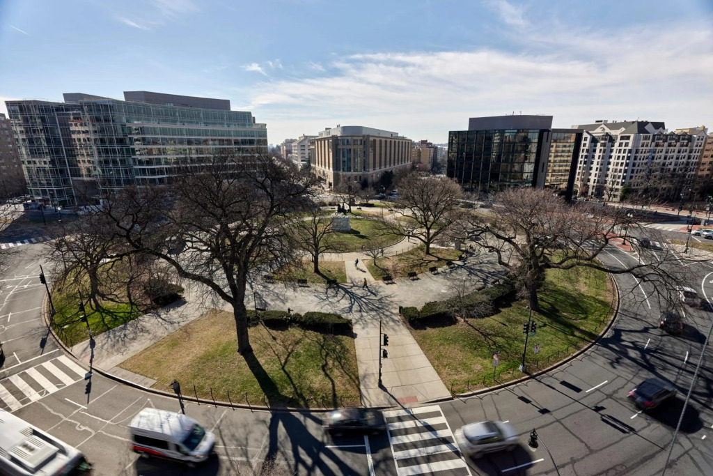Отель One Washington Circle DC, Tapestry Collection by Hilton