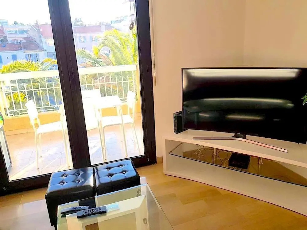 1 Chambre Volta