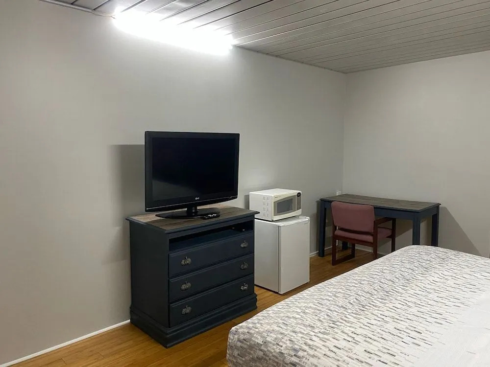 Discovery Inn Macon