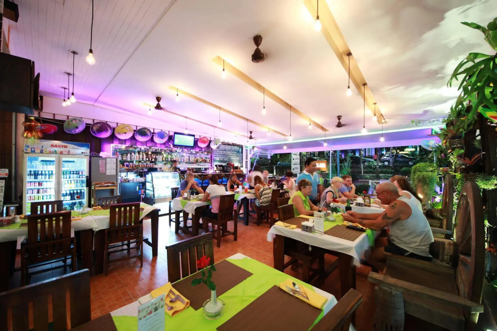 Lemongrass Hotel