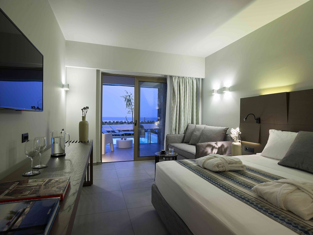 Kakkos Beach Hotel