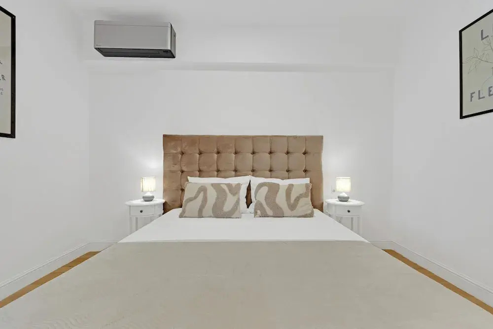 Victoriei Luxury