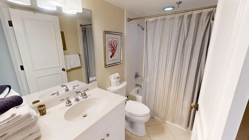 Inlet Reef 308 3 Bedroom Condo by RedAwning