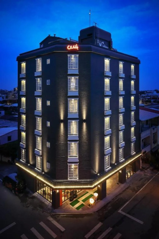 OLAH Poshtel - Hualien Zhongfu