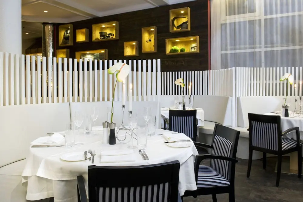 Boutiquehotel Thessoni Classic Zürich-Regensdorf & Residence Thessoni Home 350m distance to mainbuilding