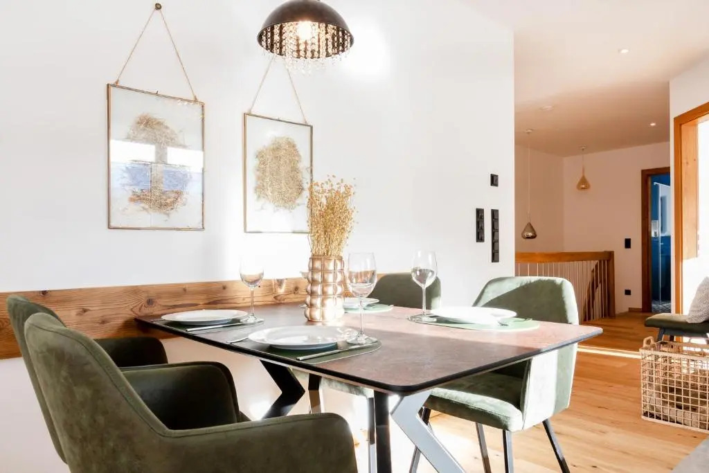 Chalet 62