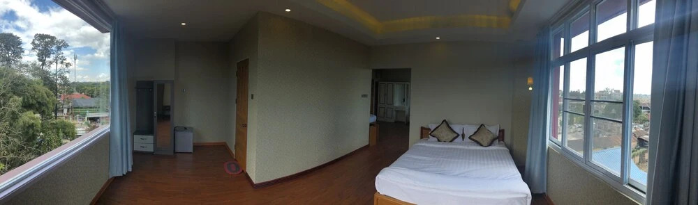 Hotel One
