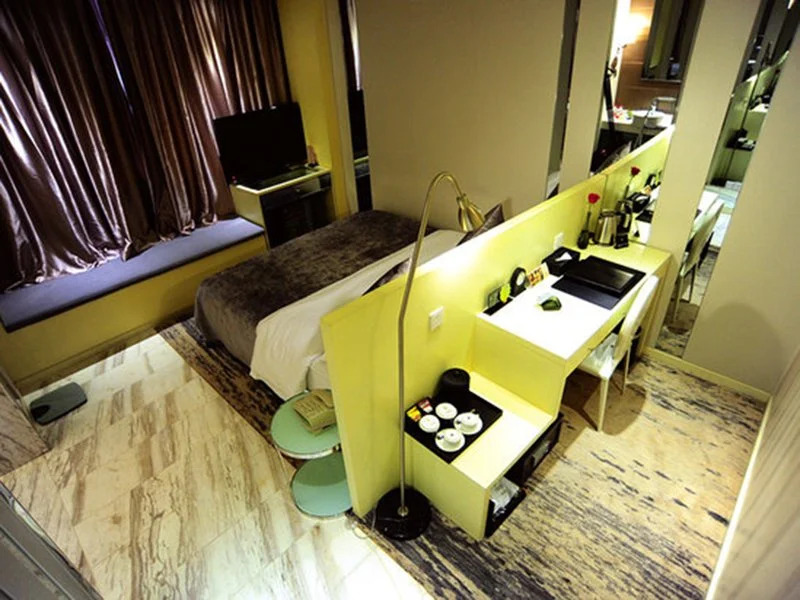Lanting Fashionable Hotel
