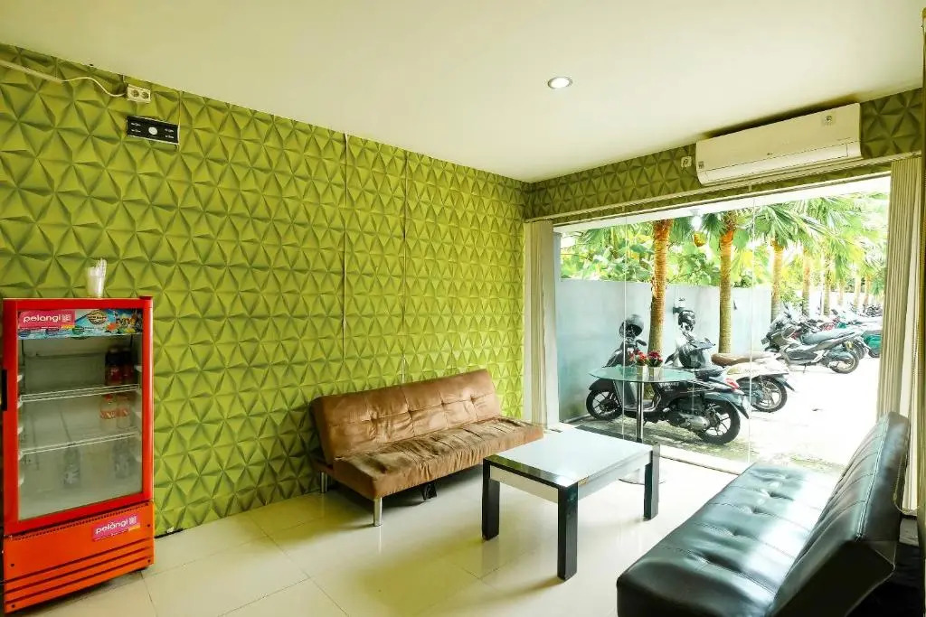 OYO 91240 Jogja Amazon Green 2