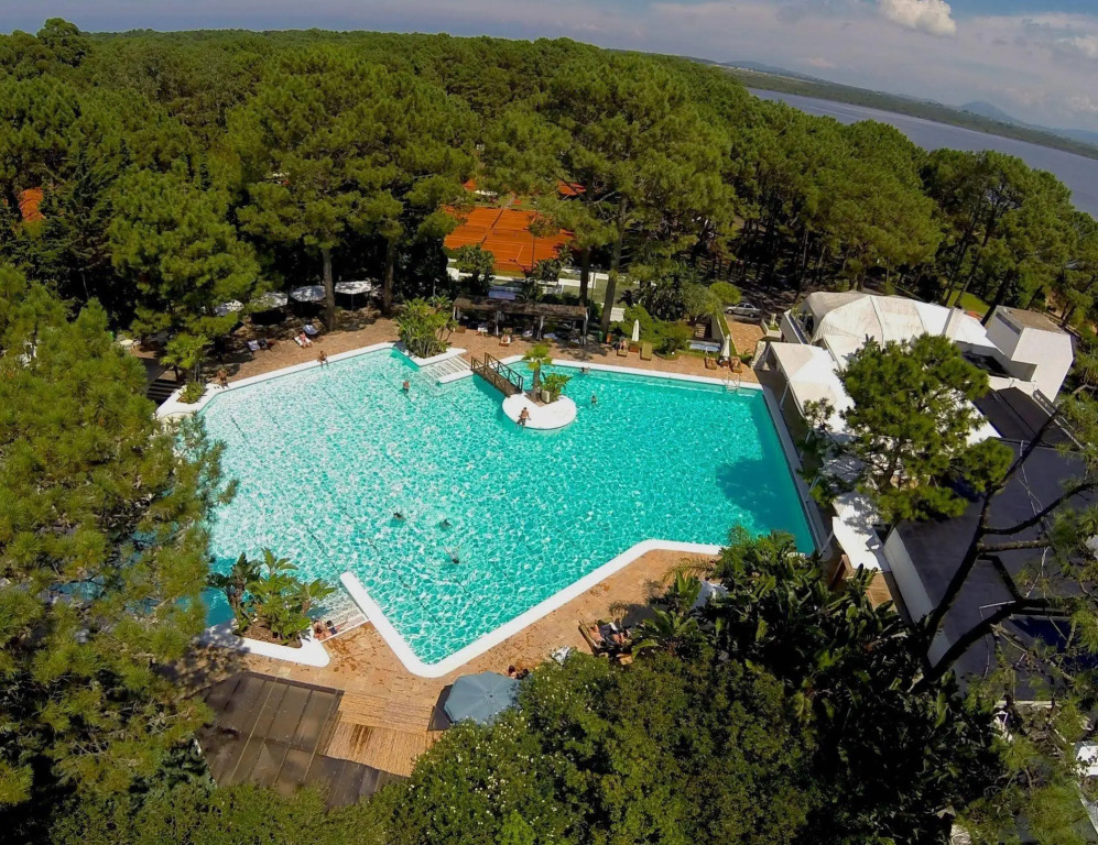 Hotel del Lago Golf & Art Resort