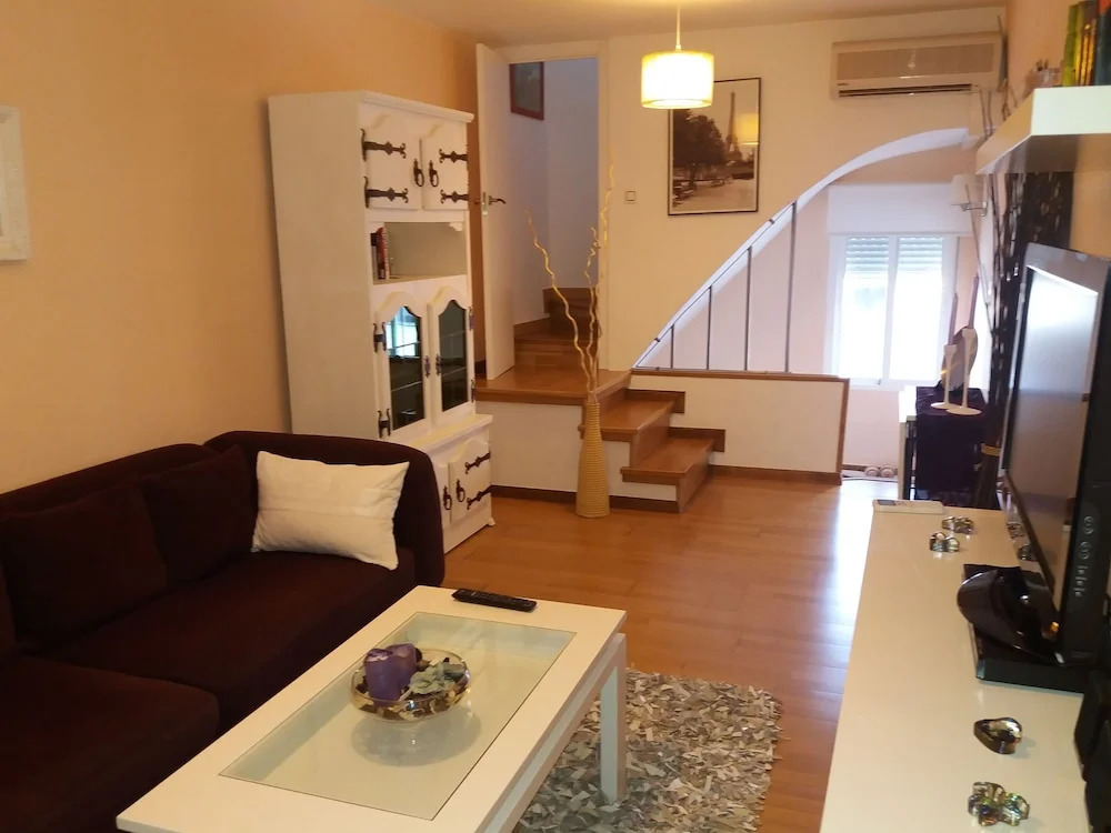 House - 2 Bedrooms with WiFi and Sea views - 108001