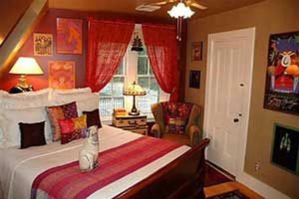 Red Elephant Inn