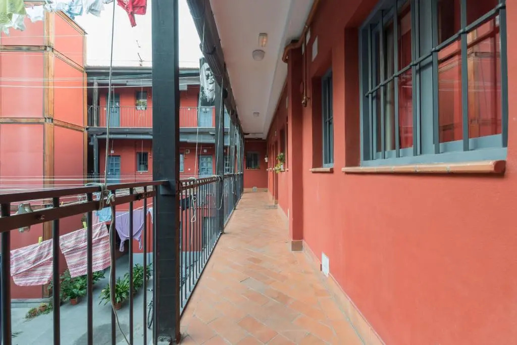 Patio Rojo De Lavapiés