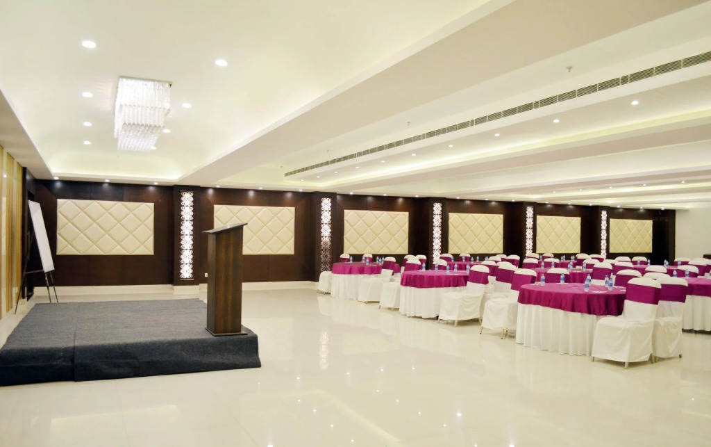 Hotel Casaya Inn
