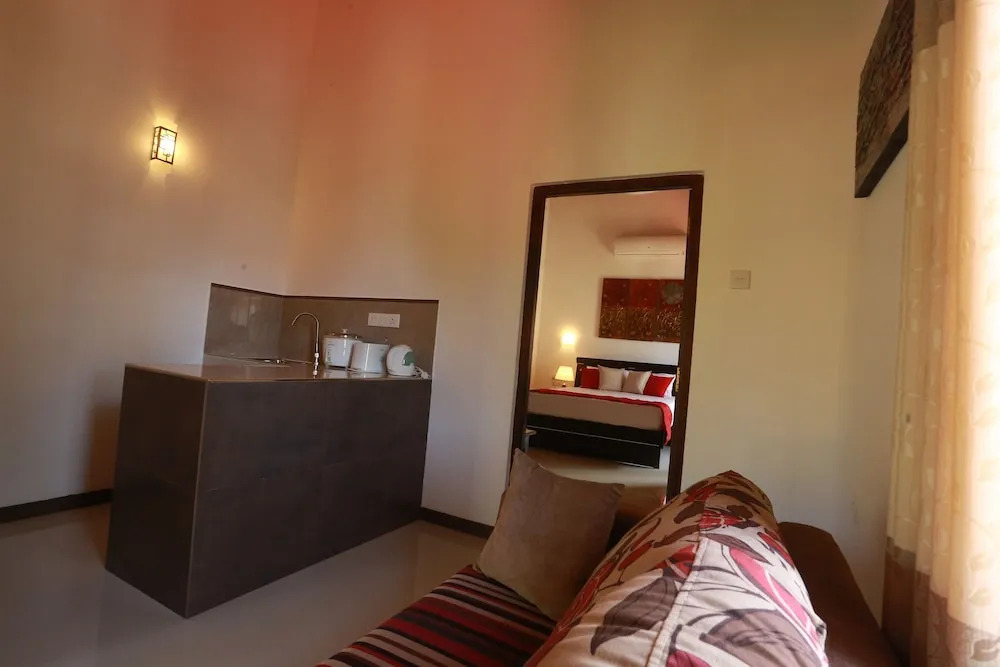 River Breeze Villa Bentota