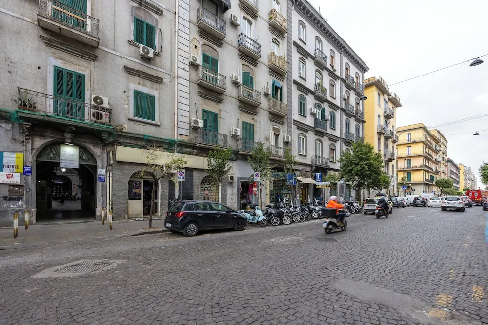 Via Firenze Central Station Housing