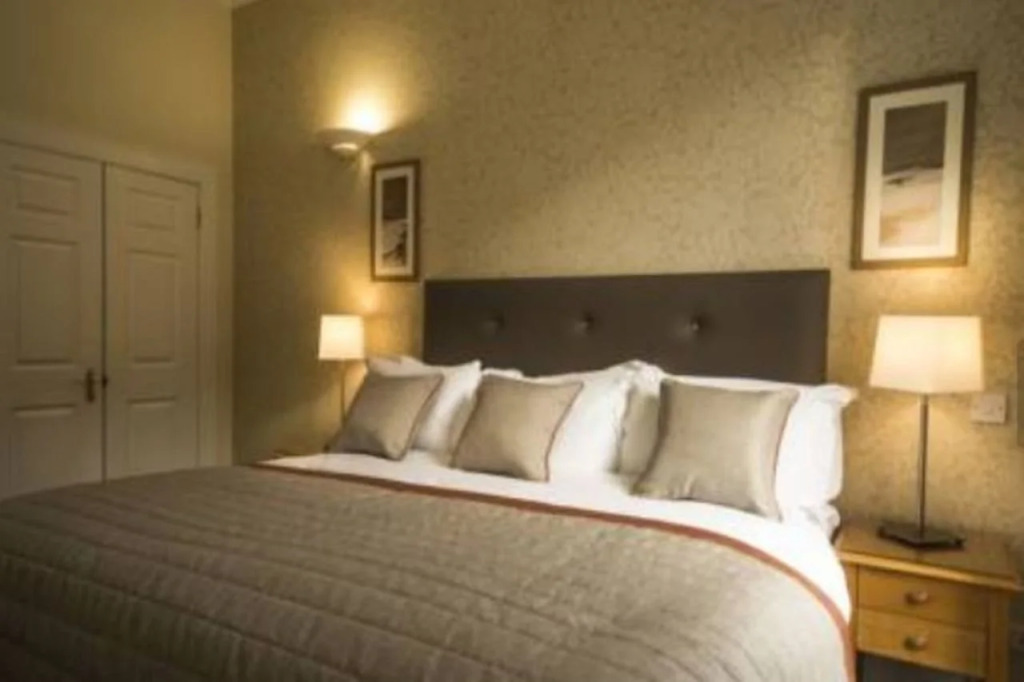 Royal Garden Apartments New Town