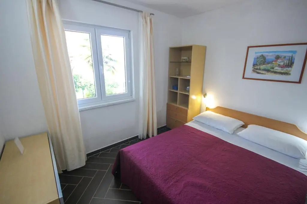 Cukon Holiday Home