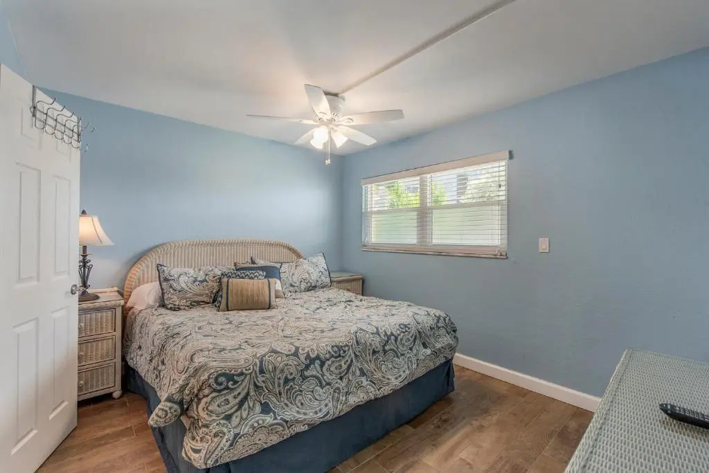 #121 at Surf Song Resort 2 Br condo by RedAwning