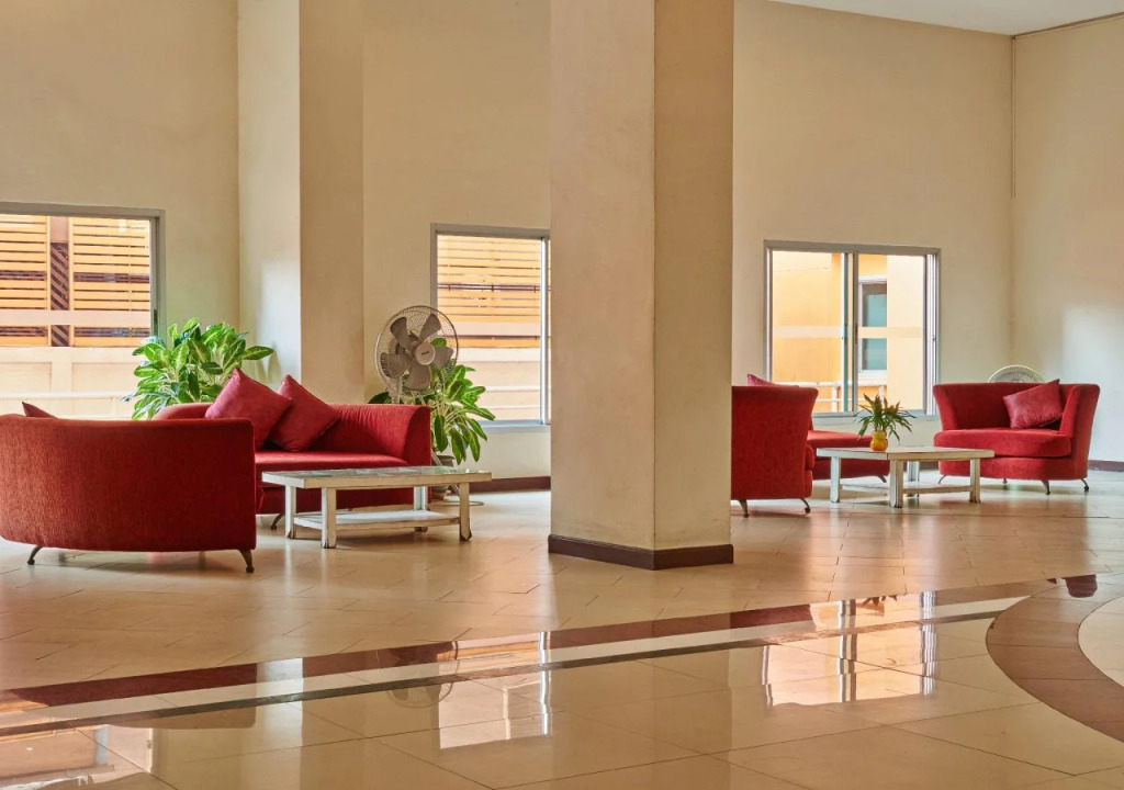 Eastiny Plaza Hotel