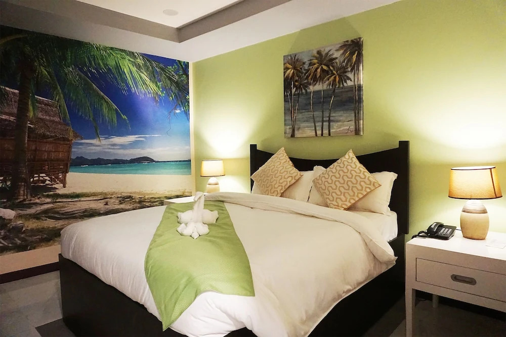 AMORE HOTEL MANILA