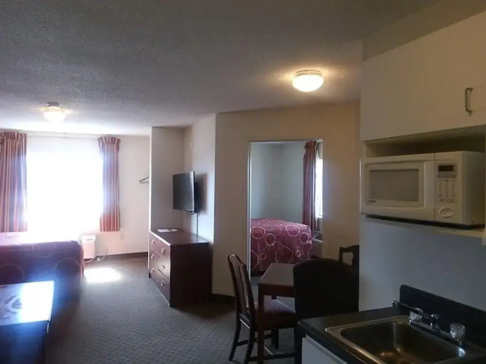 InTown Suites Extended Stay Clarksville TN