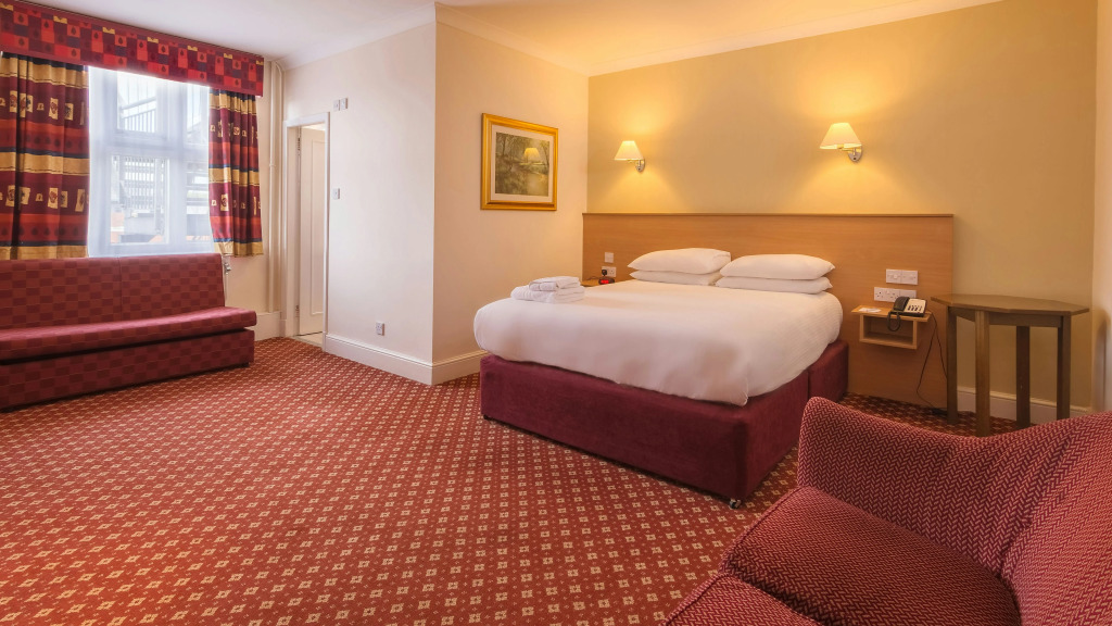 Belvilla Crewe Arms Hotel
